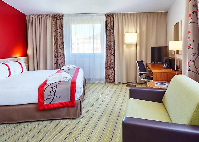 Holiday Inn Toulon City Centre By Ihg