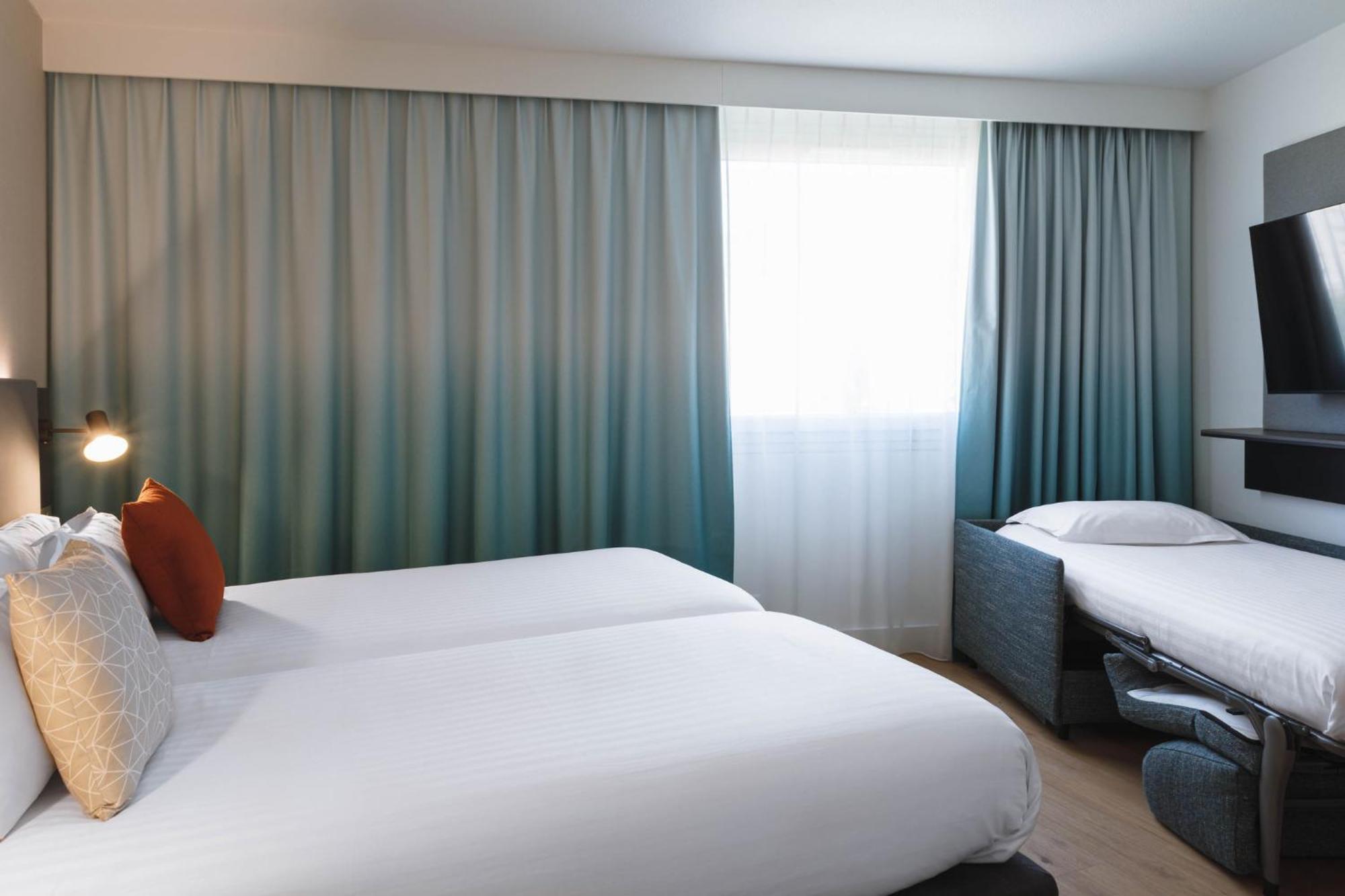 Centre By Ihg 4*