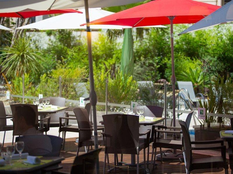 Centre By Ihg Hotel 4*