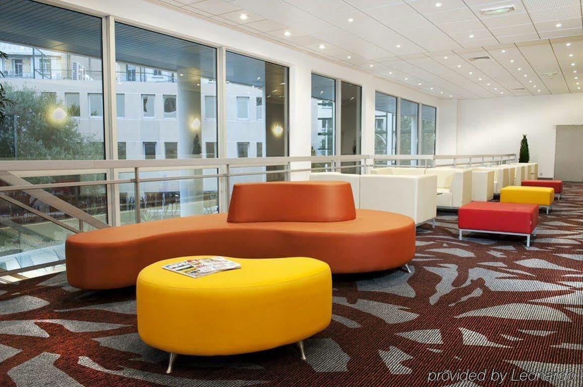 Centre By Ihg Hotel 4*
